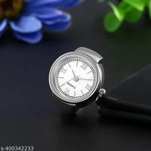 Girl Boss Mezra Watch Ring - Silver