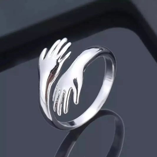 Silver Hug Ring – Adjustable & Anti-Tarnish